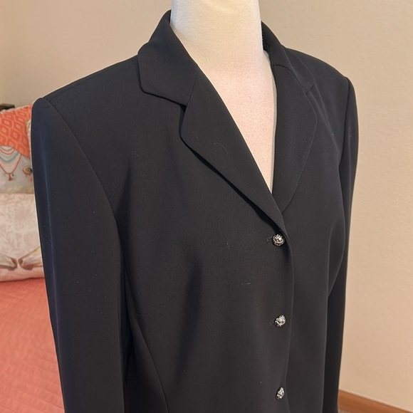 Lord & Taylor Black Jacket Blazer with Satin Ruffle Trim Size 16 - Picture 3 of 15